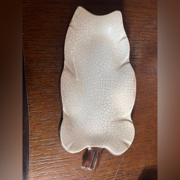Treasure Craft Dish Leaf Shaped Trinket Dish Vintage Crackle Glaze - Picture 1 of 2